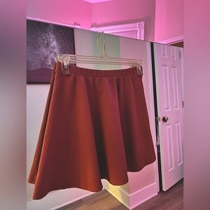 “Forever 21” Pink Flowy Skirt (Size: Large)